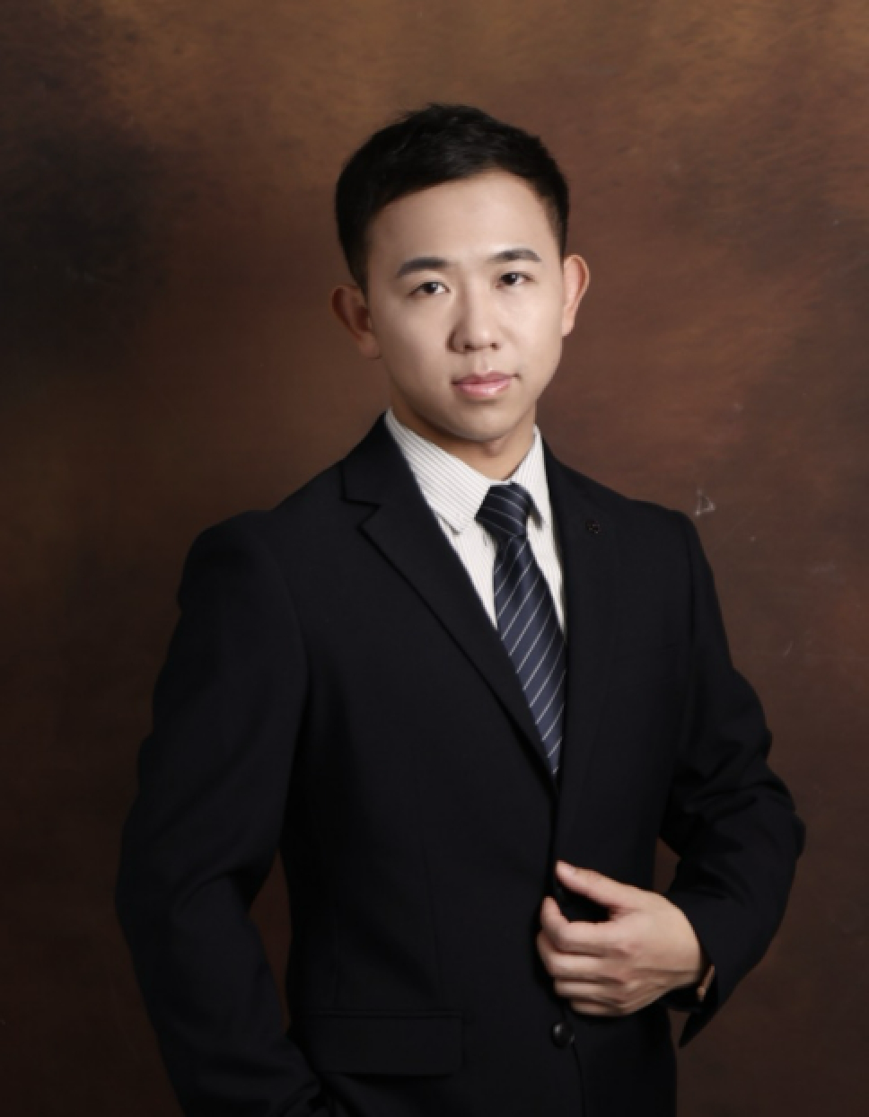 宋超照片.png